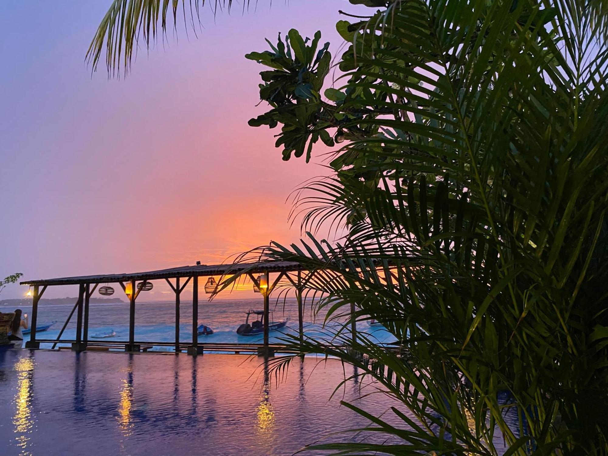Linda Beach Hotel Nusa Lembongan  Exterior photo